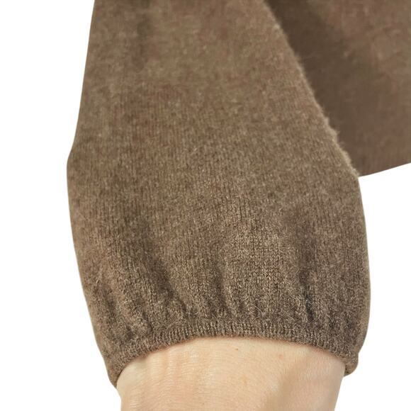 OLD NAVY 2007 Collection 100% Cashmere Brown Scoop Neck Sweater Size S *mended* - Picture 6 of 9